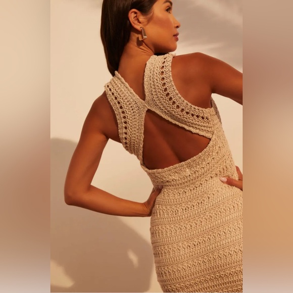 VICI Aruba Crochet Halter Neck Maxi Dress Size Small - Picture 3 of 10